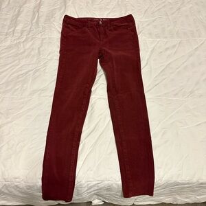 American Eagle size 2 burgundy jeggings